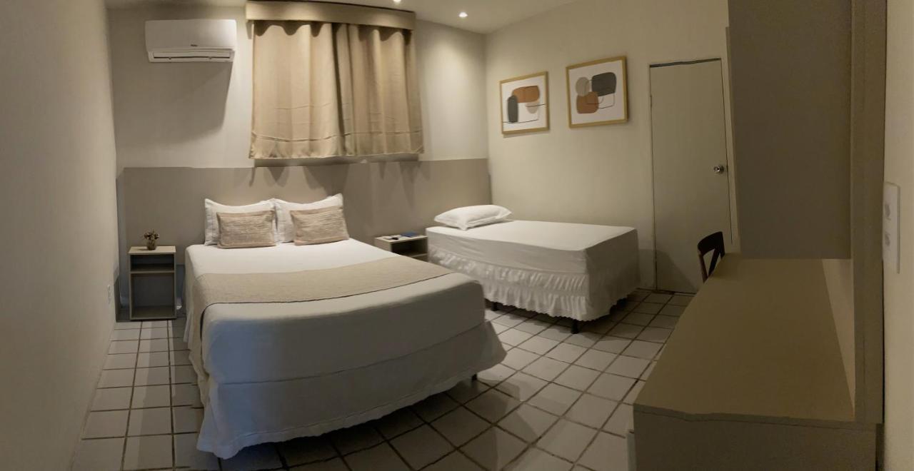 Center Plaza Hotel การัวรู ภายนอก รูปภาพ